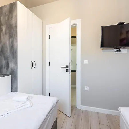 Апартаменты Paradise Sea View