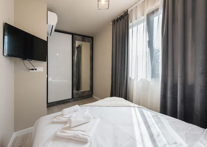 Paradise Sea View Apartment *